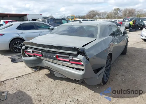 2017 Dodge Challenger R/T from USA, damaged, VIN 2C3CDZBTXHH555532